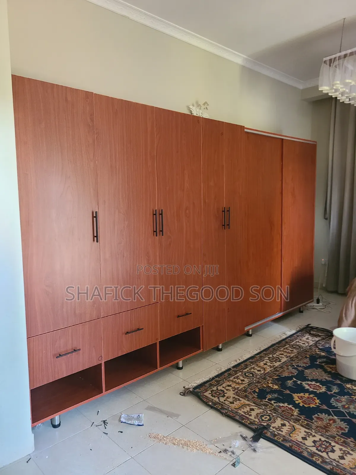 Inbuilt Wardrobe