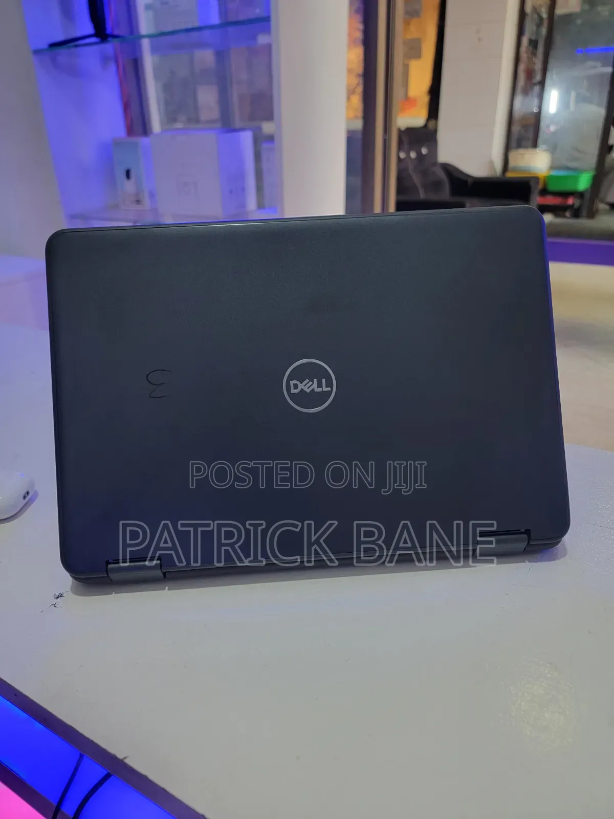Laptop Dell Latitude 3190 2-in-1 4GB Intel Pentium SSD 128GB