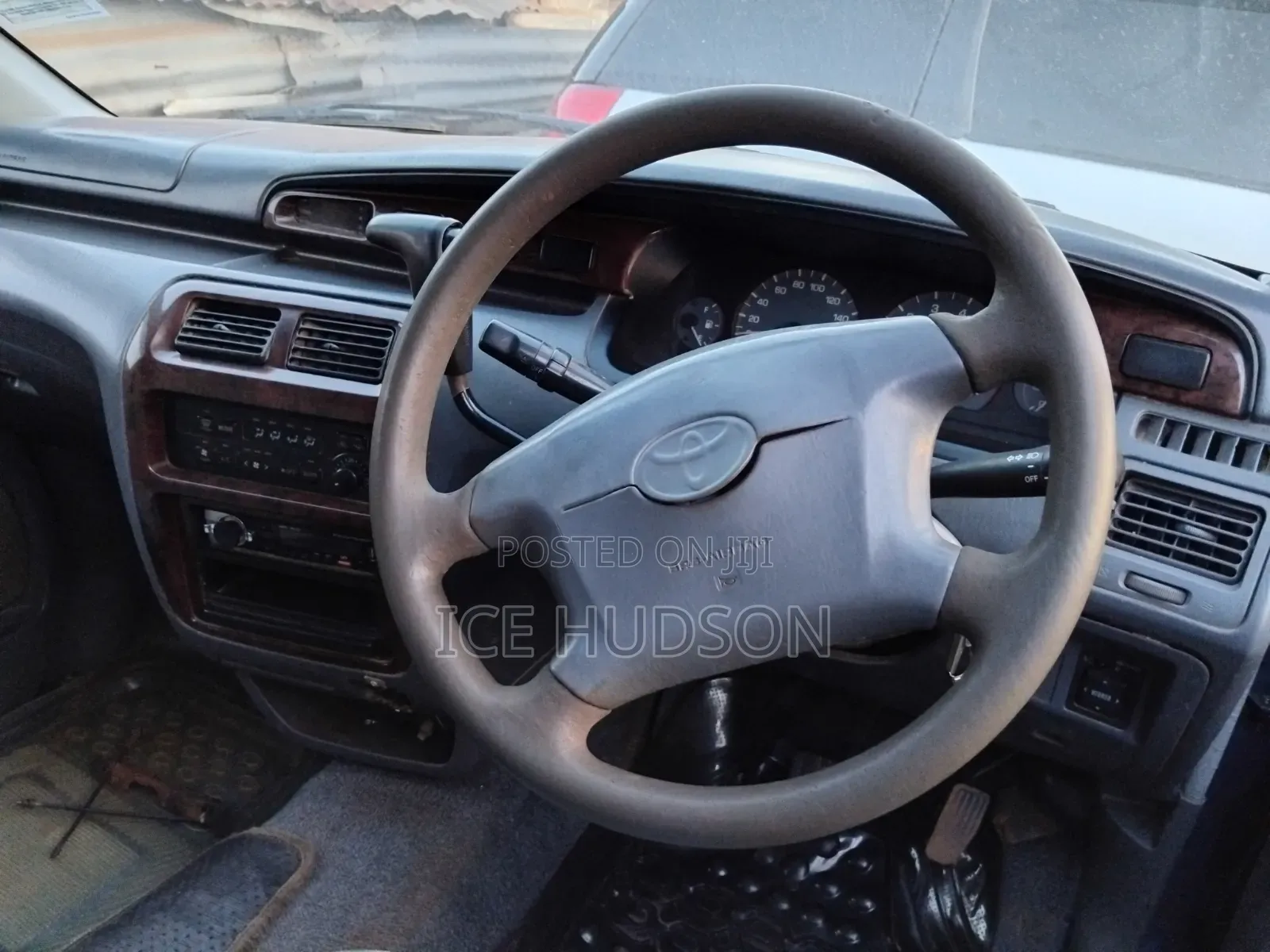 Toyota Noah 2001 Blue