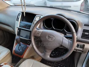Toyota Harrier 2007 Off white