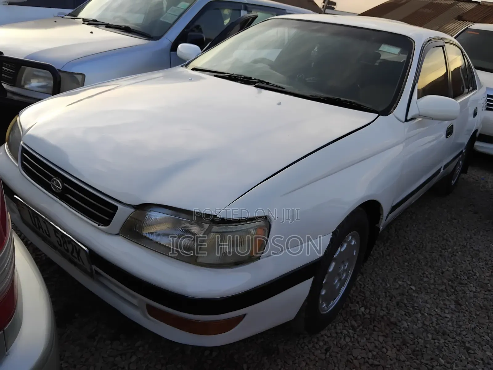 Toyota Corona 1999 White