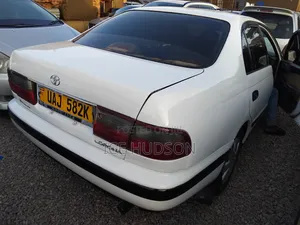 Toyota Corona 1999 White