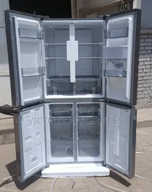 Hisense 515L 4 Door Refrigerator With a Water Dispenser