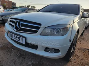 Mercedes-Benz C-Class C 200 Kompressor (W204) 2008 White