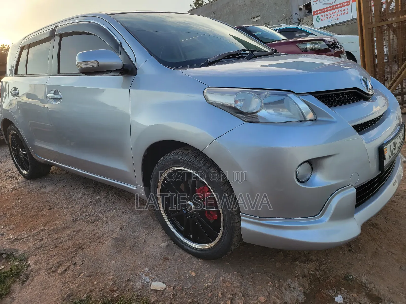 Toyota IST 2010 Silver