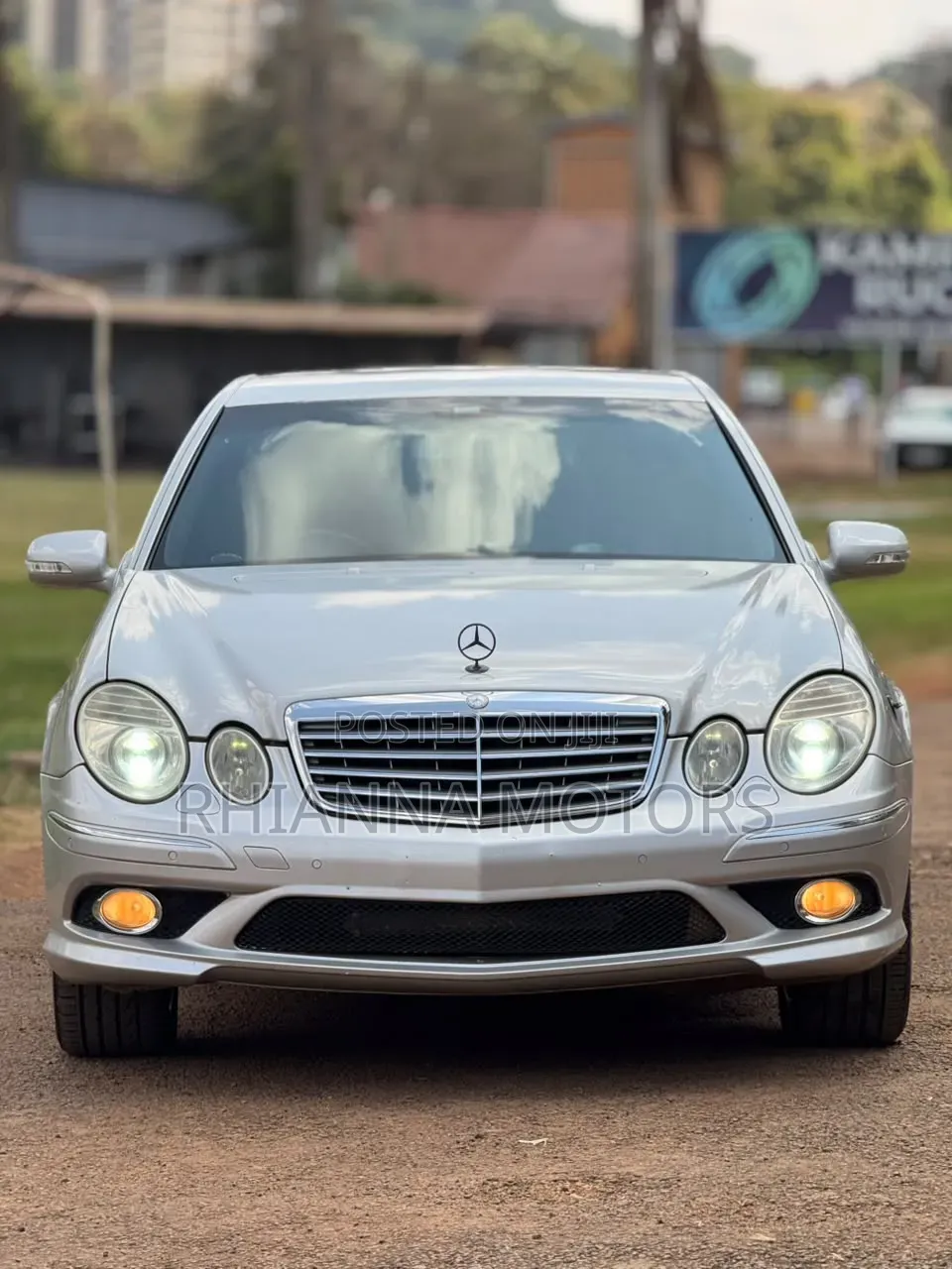 Mercedes-Benz E240 2007 Silver