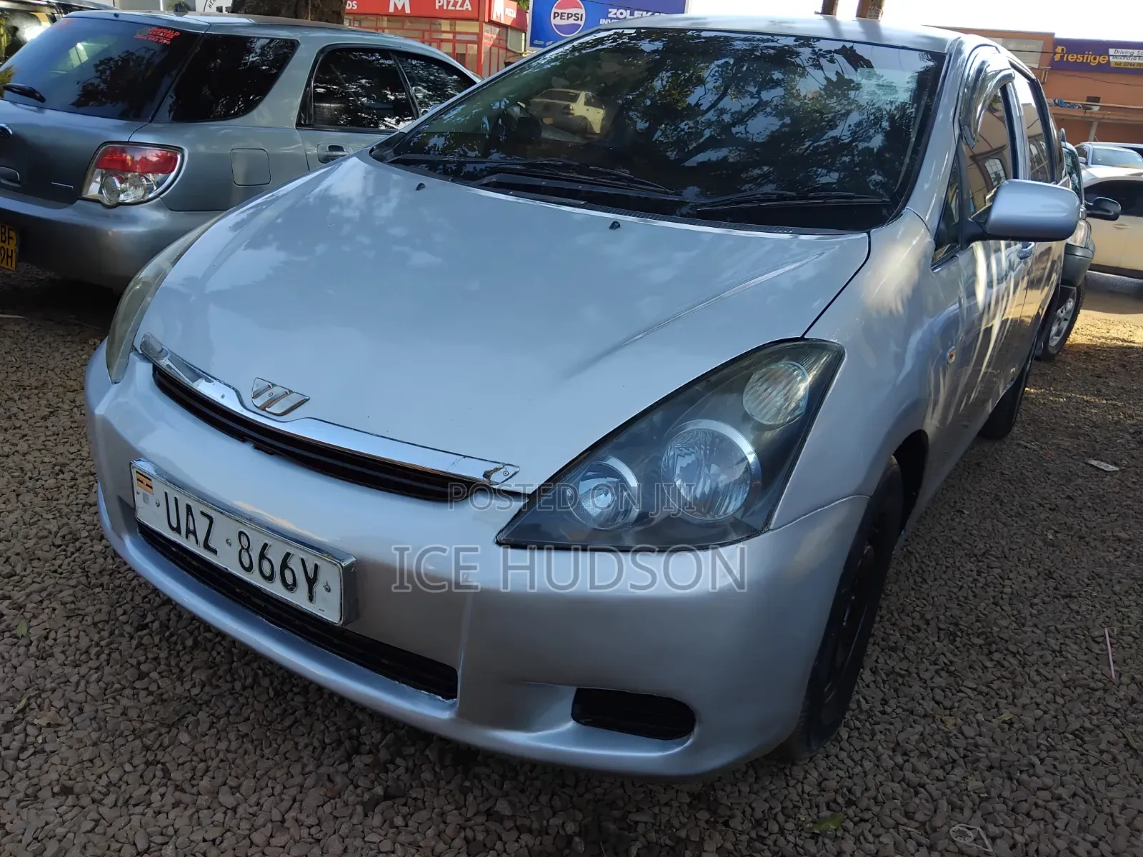 Toyota Wish 2005 Ivory