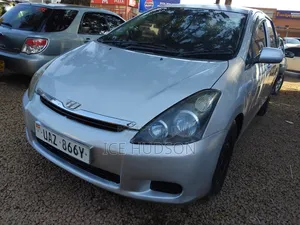 Toyota Wish 2005 Ivory