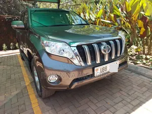Toyota Land Cruiser Prado 2017