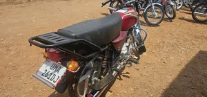 Bajaj Boxer 2026 Red