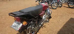 Bajaj Boxer 2026 Red