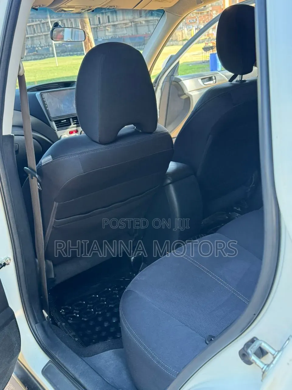 Subaru Forester 2009 White