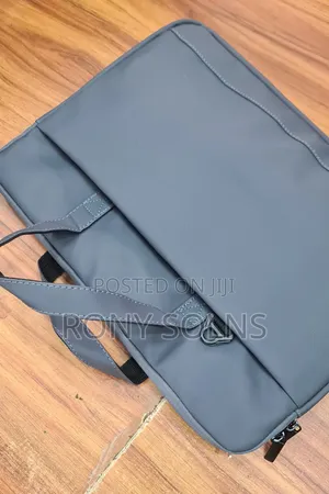 Laptop Sleeve Bag-Water Resistant and Light Weight