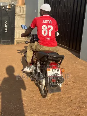 TVS HLX 125 2022 Red