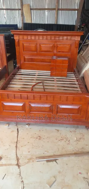 Modern Beds 5by6 in Hard Wood