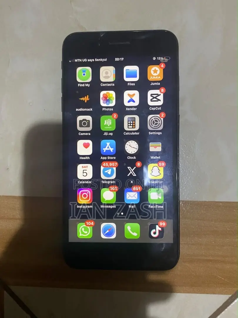 Apple iPhone 7 Plus 128 GB Black