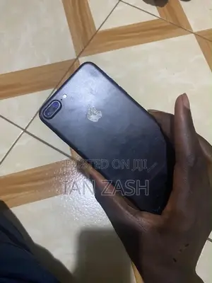 Apple iPhone 7 Plus 128 GB Black