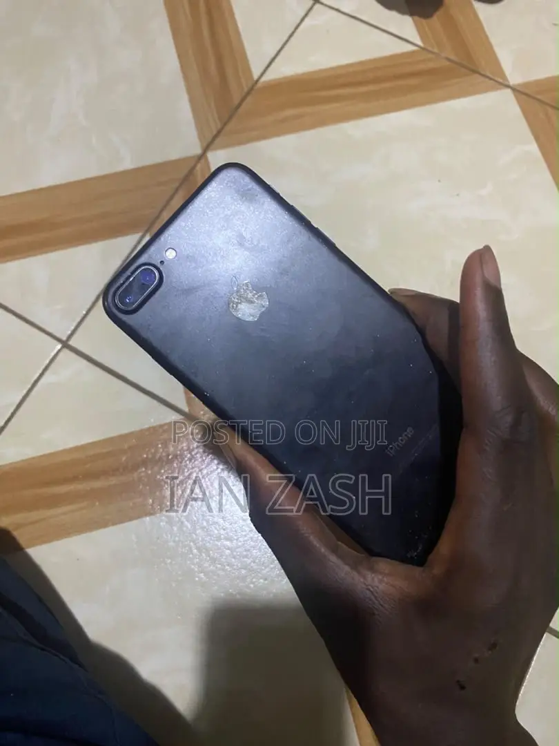 Apple iPhone 7 Plus 128 GB Black