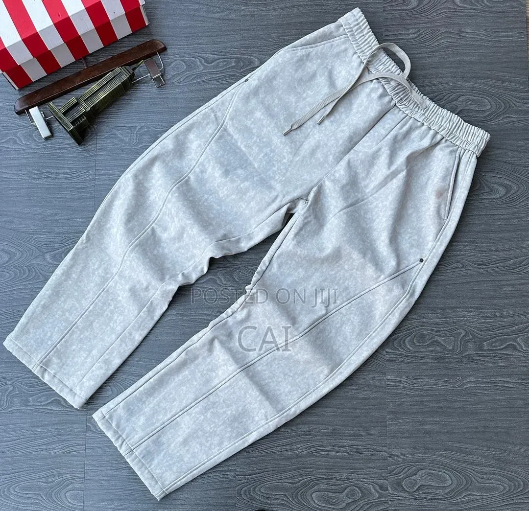 Casual, Loose-Fit Drawstring Sweatpants. Black, Grey