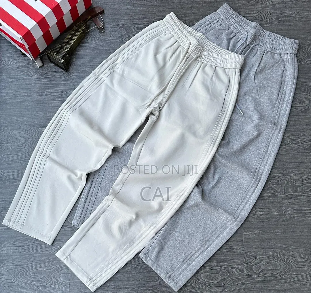 Casual, Loose-Fit Drawstring Sweatpants. Black, Grey