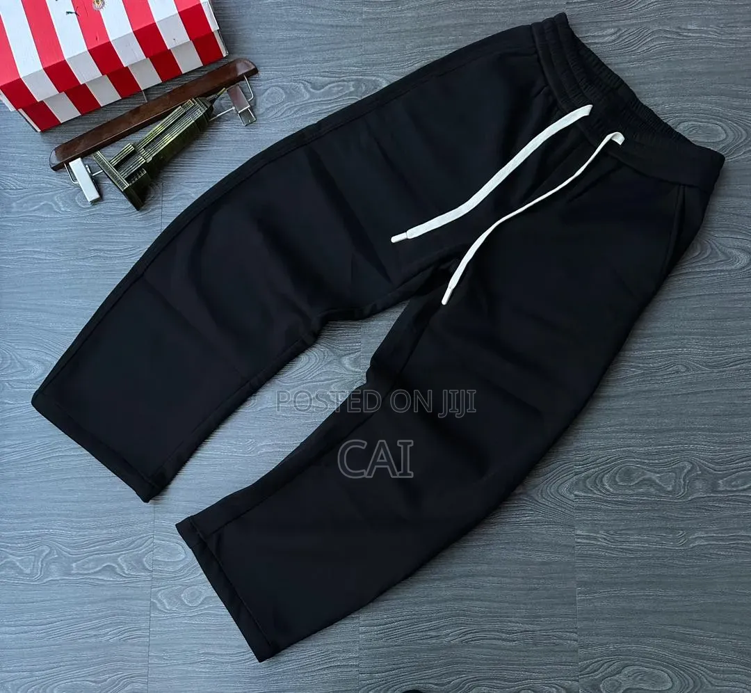 Casual, Loose-Fit Drawstring Sweatpants. Black, Grey