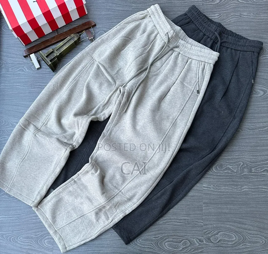Casual, Loose-Fit Drawstring Sweatpants. Black, Grey