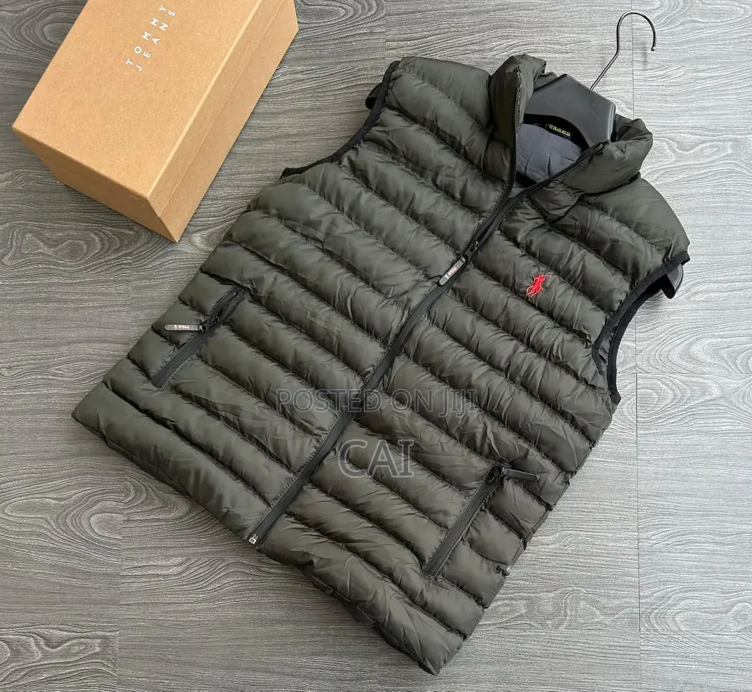 Warm Light Essential Puffer Vest Jackets