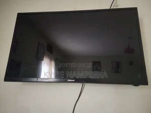 32 Inches TV