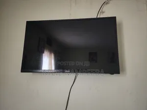 32 Inches TV