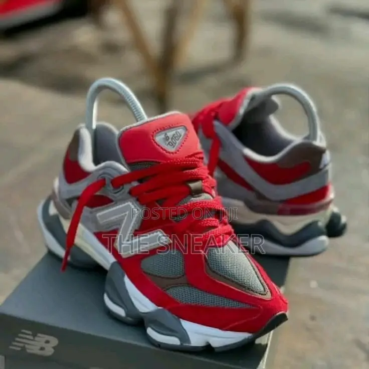 New Balance 9060