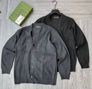 Men's Knit v-Neck Button-Down Cardigans With Front Pockets