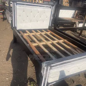 4by6 White Button Bed