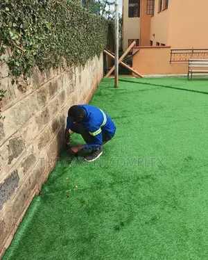 Tuff Kids Playground Grass Per Squaremeter