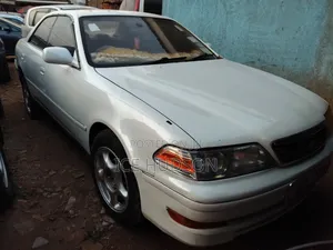 Toyota Mark II 1999 White