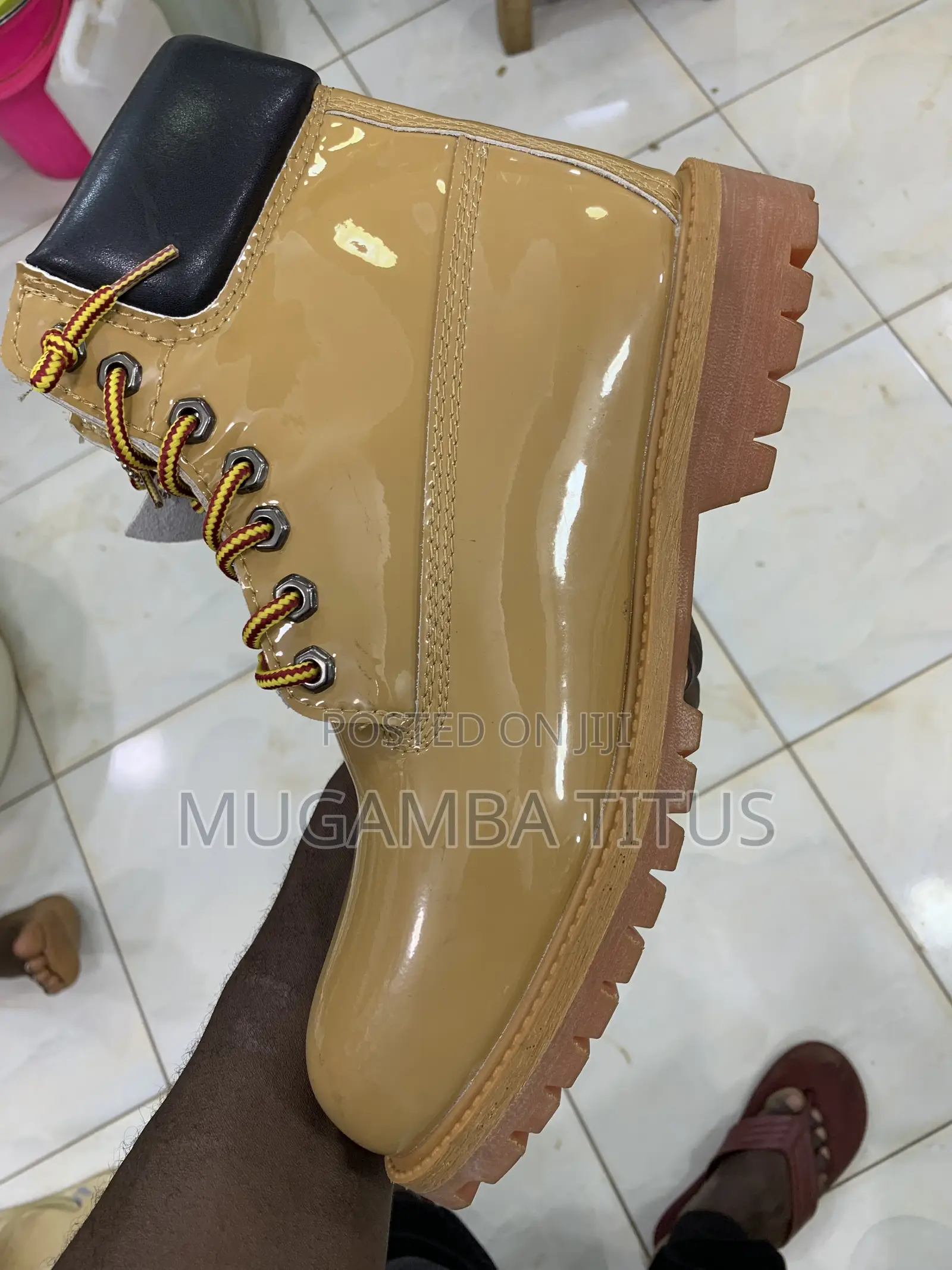 Timberland Shinny Brown Boots