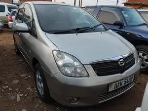 Toyota Corolla Spacio 2005 Gold