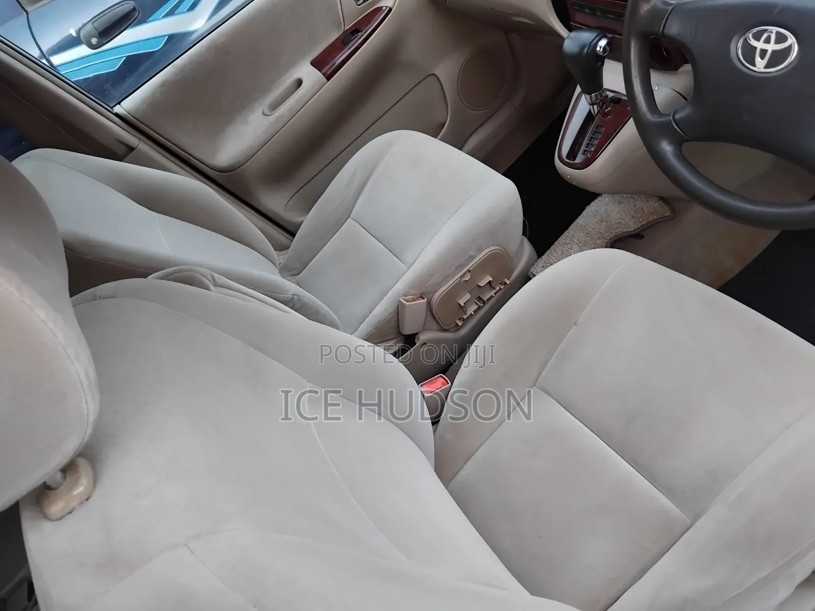 Toyota Corolla Spacio 2005 Gold