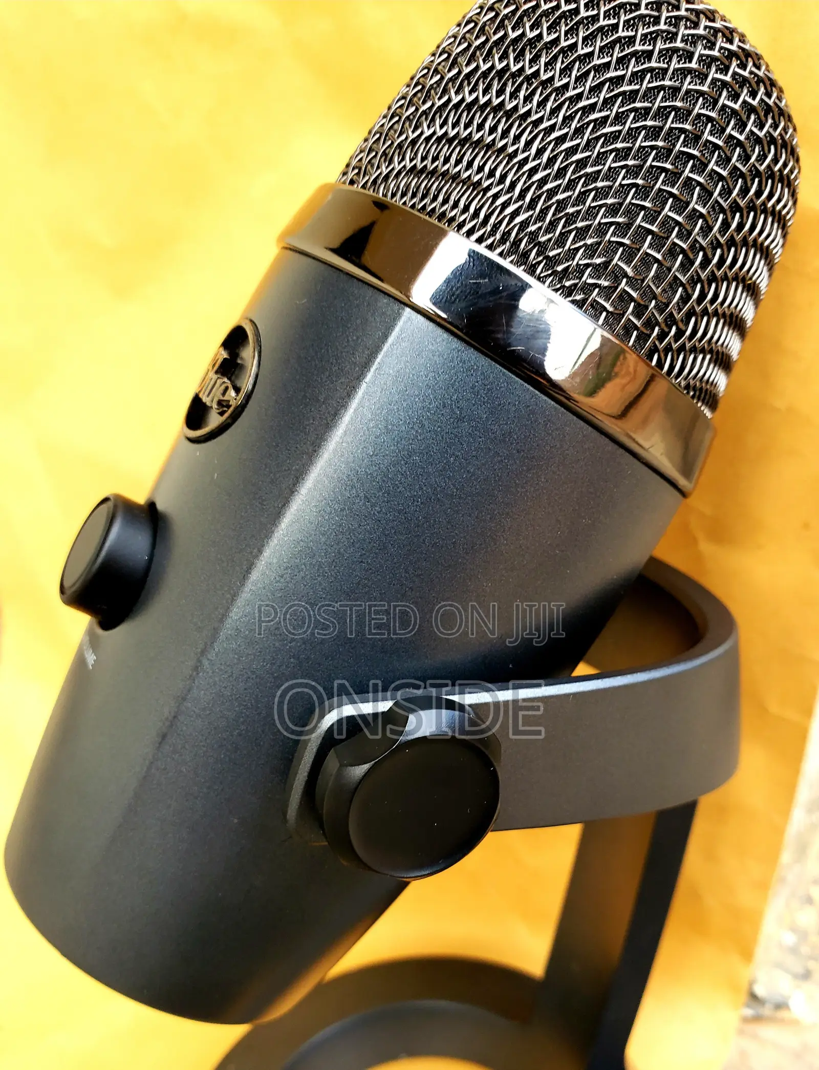 Yeti Nano Blue Microphone. Premium USB MIC for Recording and Streaming
