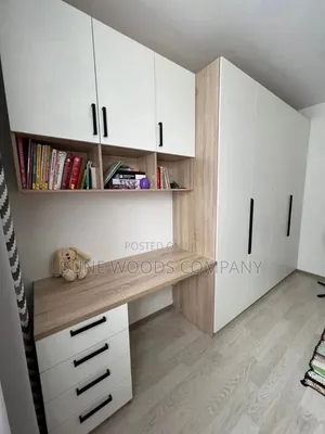 Modern Inbuilt Wardrobe
