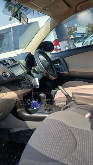 Toyota Vanguard 2008 Silver