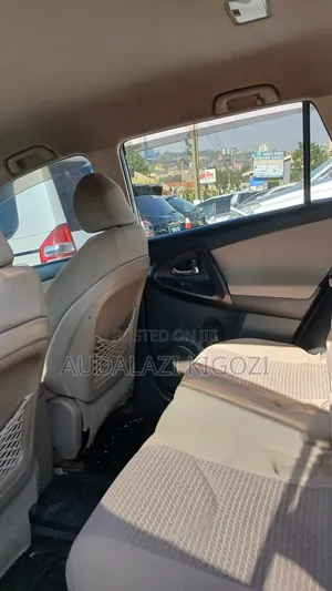 Toyota Vanguard 2008 Silver