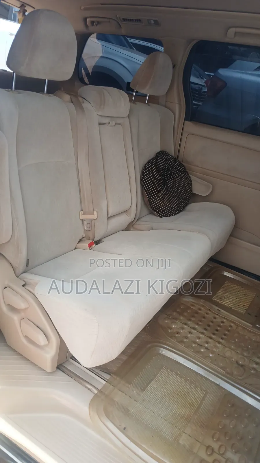 Toyota Alphard 2010 White