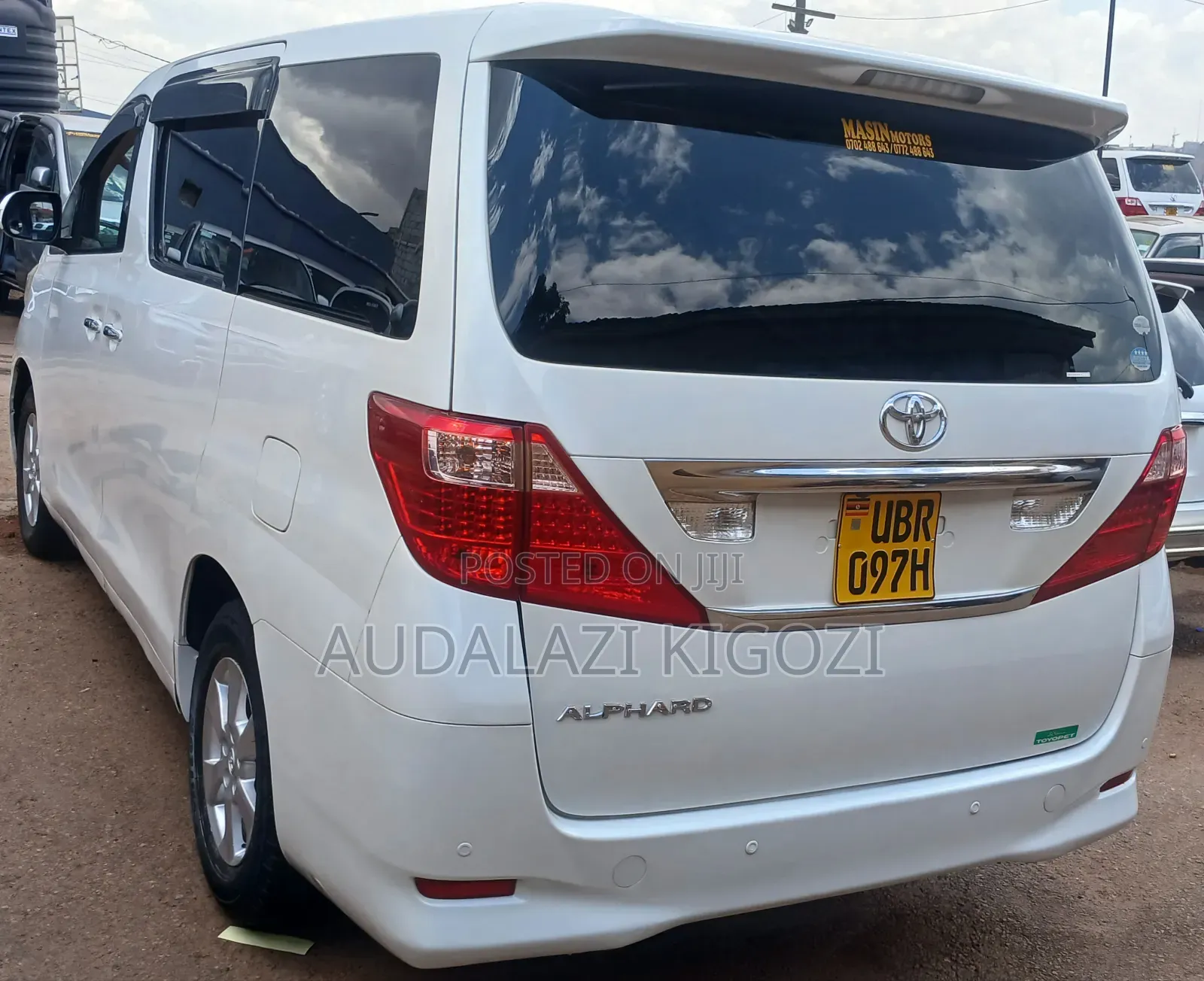 Toyota Alphard 2010 White