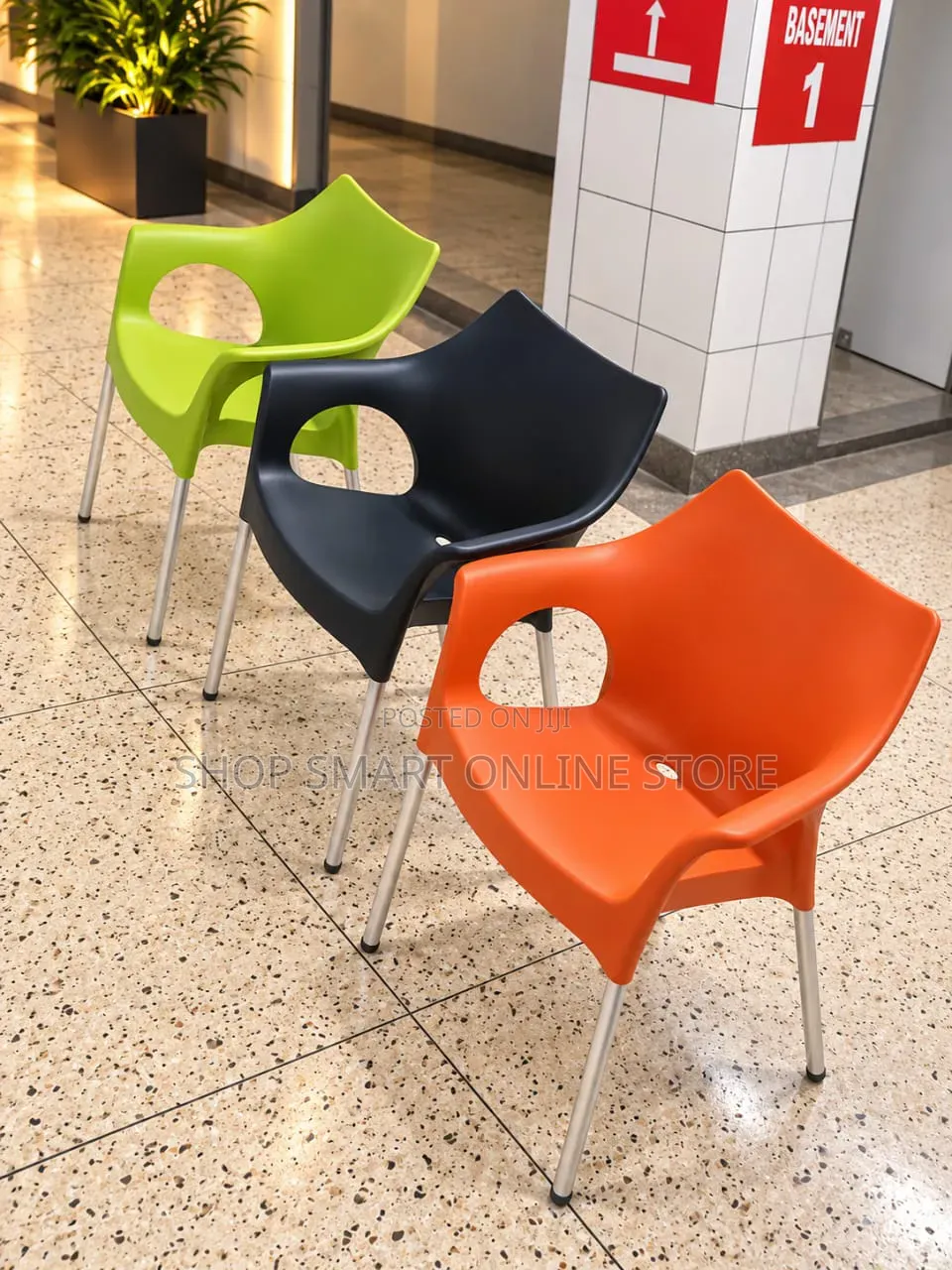 VIP Steel Legs Plastic Chairs Plastic Chairs
