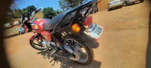 Bajaj CT 125X 2022 Red