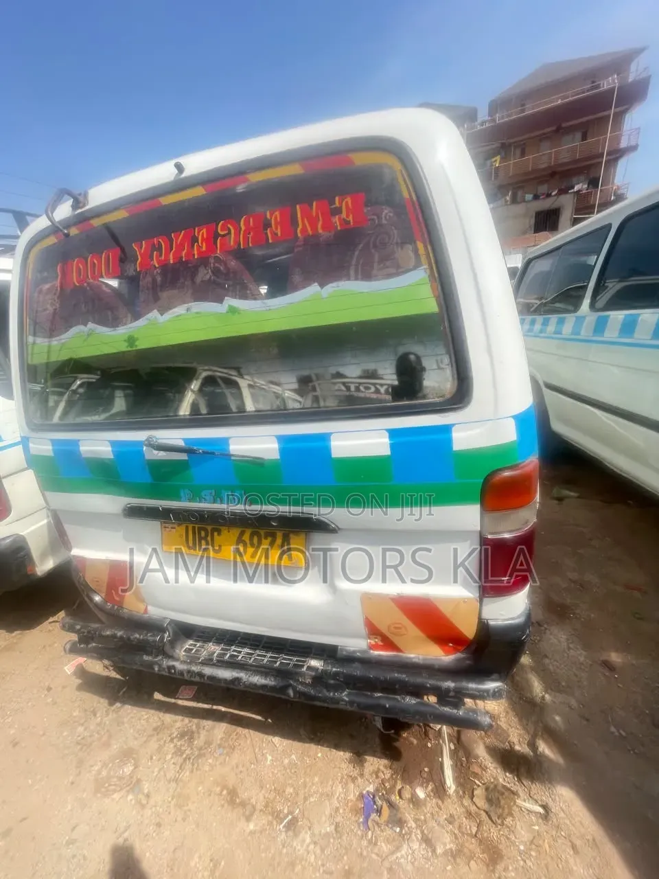 Toyota HiAce 2001 White
