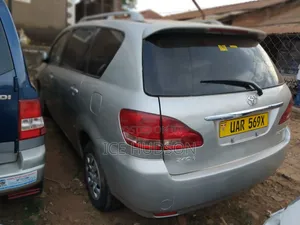 Toyota Ipsum 240i Limited 4WD 2002 Gray