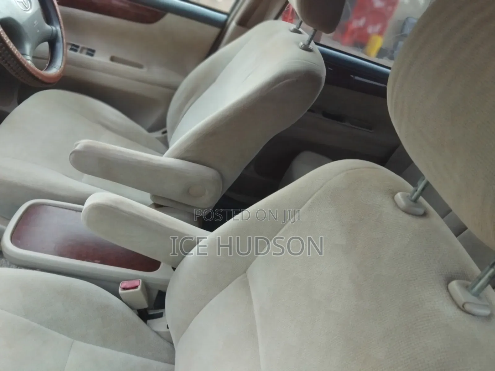 Toyota Ipsum 240i Limited 4WD 2002 Gray