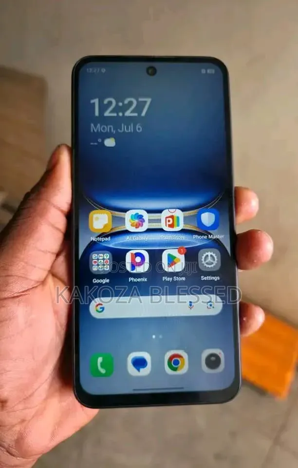 New Tecno Spark 40 128 GB Gray