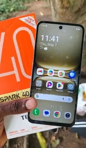 New Tecno Spark 40 128 GB Black
